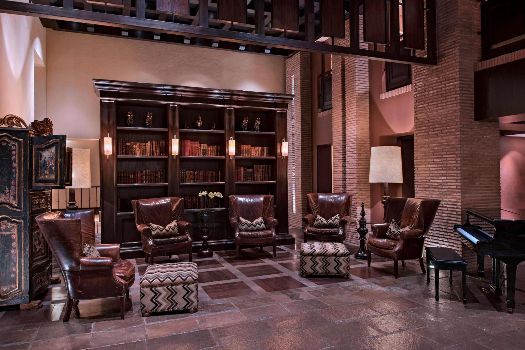 Jw Marriott El Convento Cusco Hotel Екстериор снимка